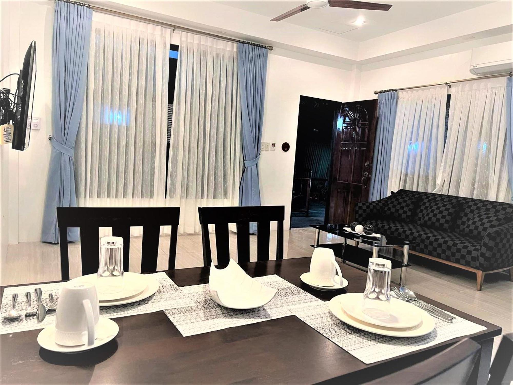 Alona Whitehouses Resort Panglao Esterno foto